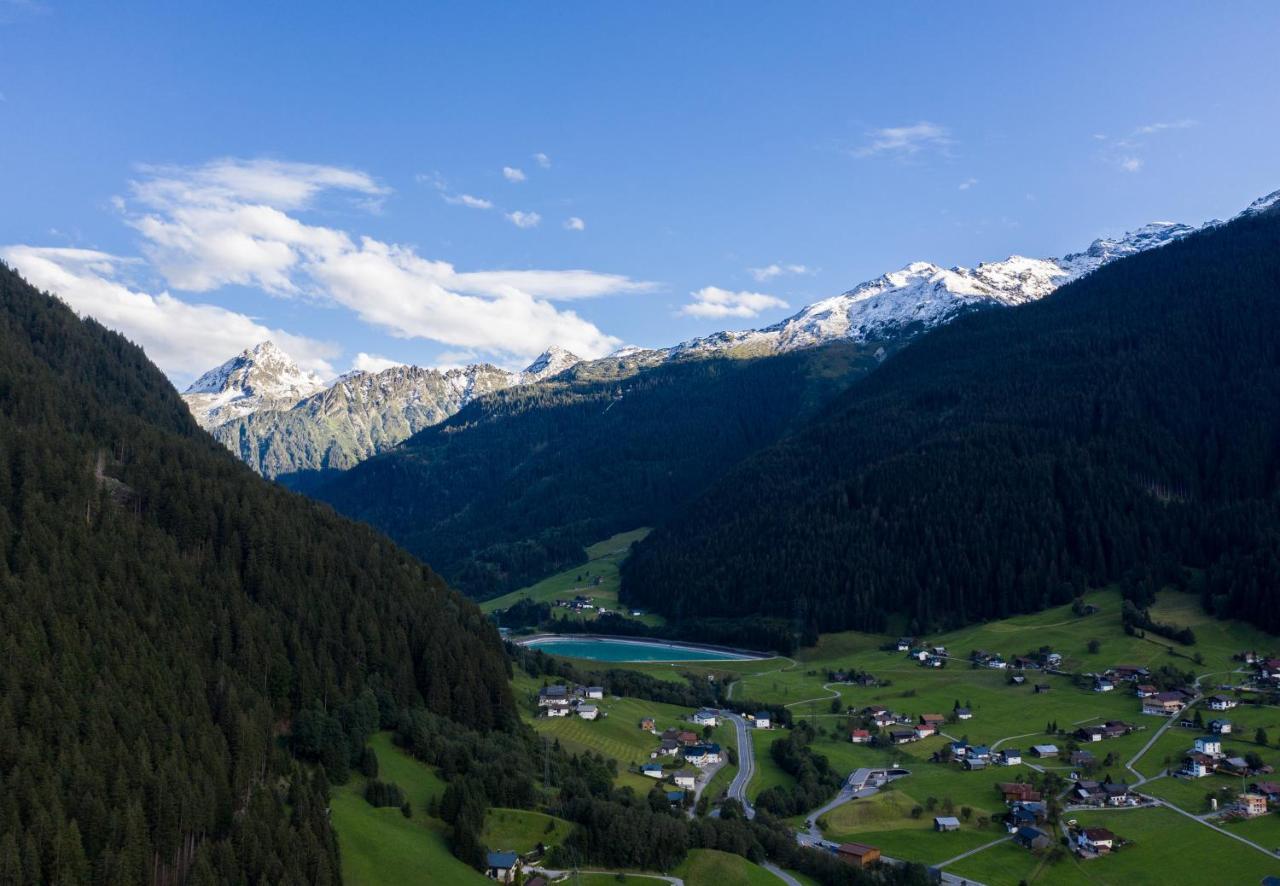 Ferienwohnung Nova Gosta Montafon Neu By Pferd Auf Wolke Gaschurn Exterior foto